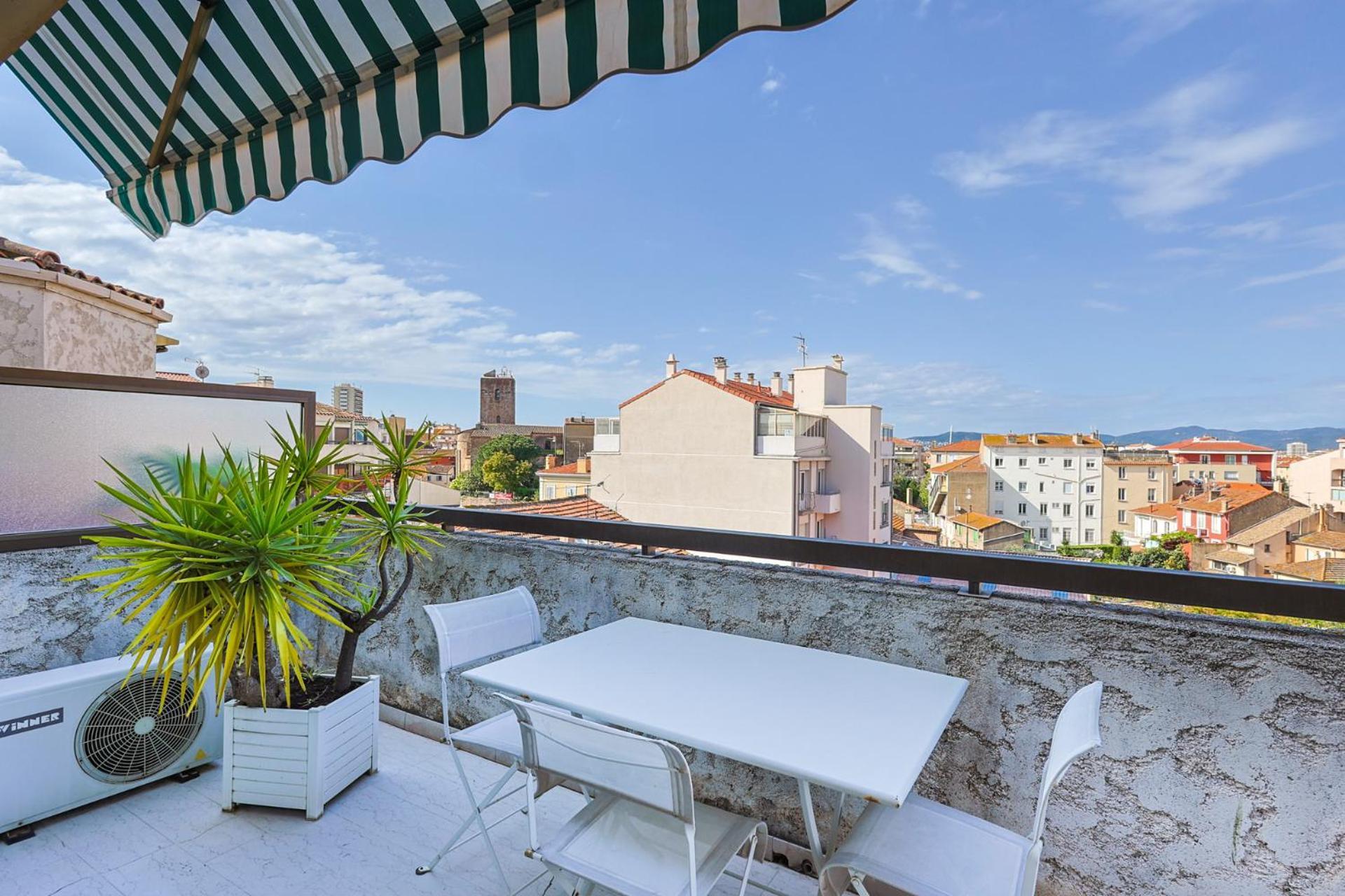 Appartement Globetrotter Saint-Raphaël Esterno foto